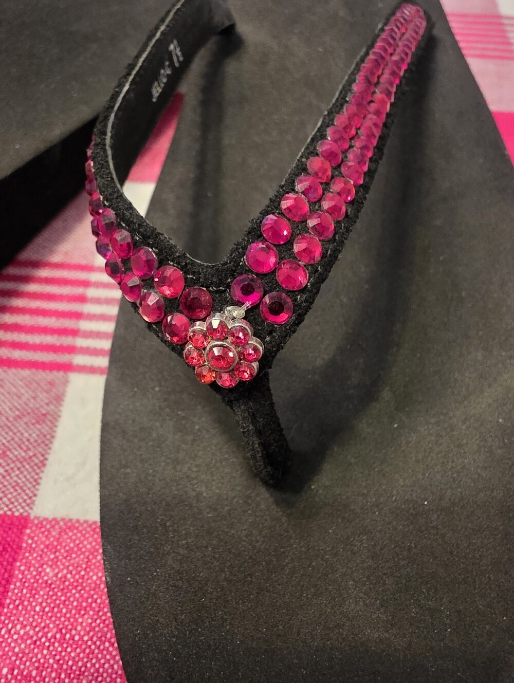 Yellow Box flip flops size 7 1/2 Red Rhinestone - Picture 5 of 6
